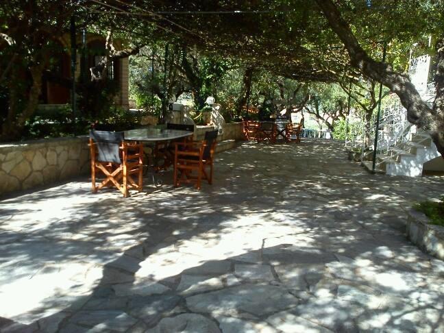 טסיליבי Sofos Apartments חדר תמונה
