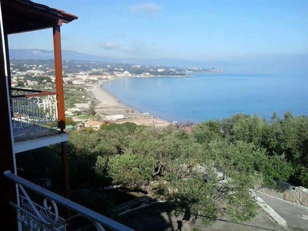 טסיליבי Sofos Apartments מראה חיצוני תמונה
